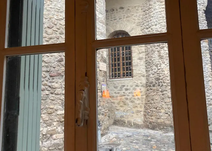 펜션 De Provence 니옹